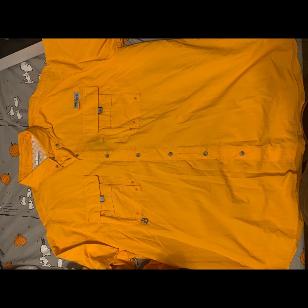 Men’s Colombia button up shirt